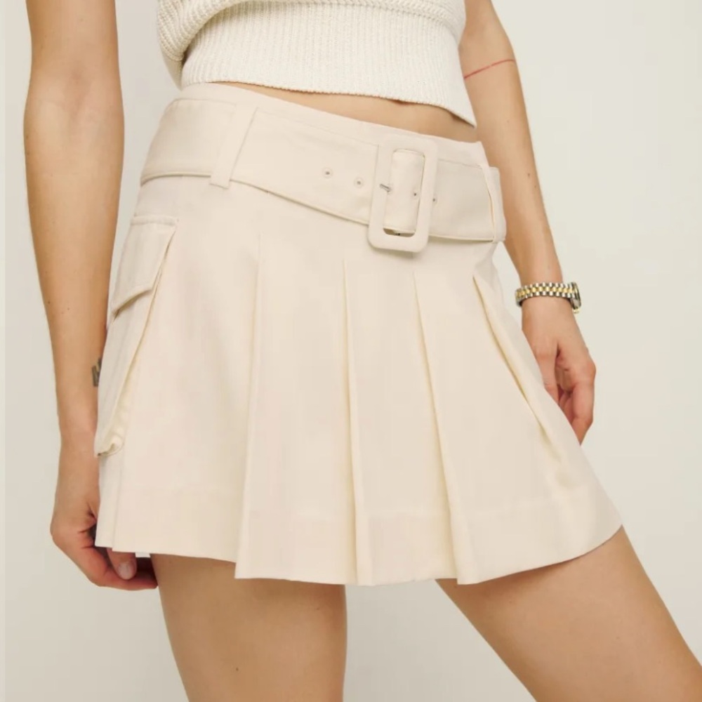 Reformation NWOT Brinley skirt in sugar